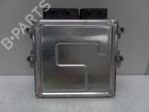 Used Engine control unit (ECU) PEUGEOT 208 II (UB_, UP_, UW_, UJ_) 1.2 PureTech 100 (101 hp) 18573995