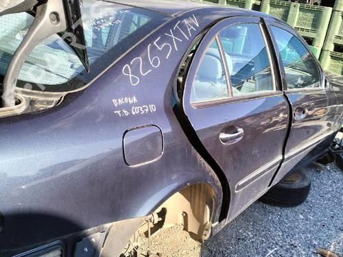 Used Right rear steering knuckle MERCEDES-BENZ E-CLASS (W211) E 320 CDI (211.022) (224 hp) 26051208