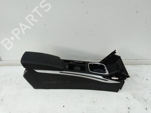 Used Middle console Middle console RENAULT MEGANE IV Grandtour (K9A/M/N_) 1.2 TCe 130 (K9MR) (130 hp) 19533249 19533249