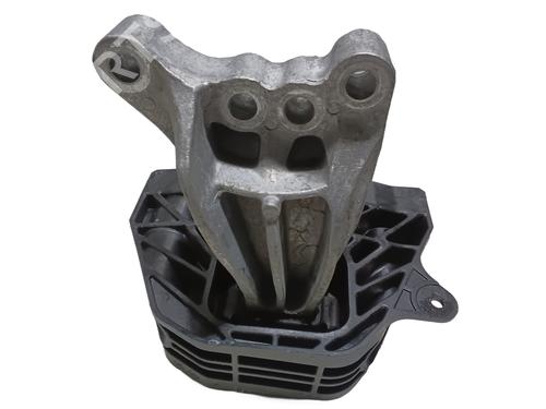 Used Engine mount Engine mount PEUGEOT 208 II (UB_, UP_, UW_, UJ_) 1.2 PureTech 75 (75 hp) 35778784 35778784