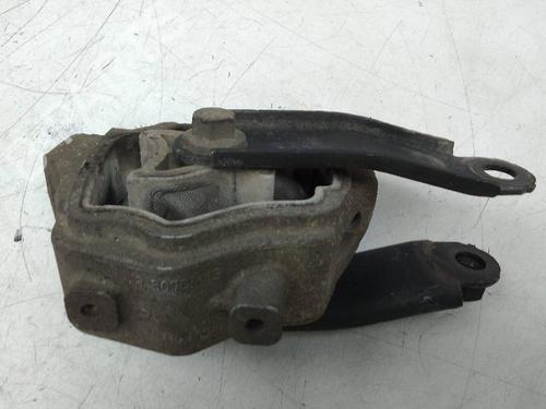 Engine mount LAND ROVER FREELANDER 2 (L359) 2.2 TD4 4x4 | BP20156372M89 