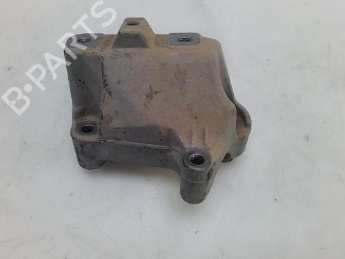 Used Engine mount SEAT LEON (5F1) [2012-2021]  26574996