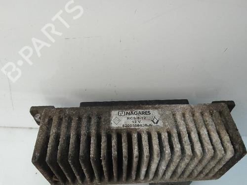 Used Heater resistor OPEL VIVARO B Bus (X82) 1.6 CDTI (06) (116 hp) 22332802