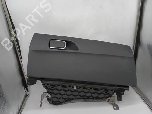 Used Glove box BMW 1 (F20) 116 d (116 hp) 28974862