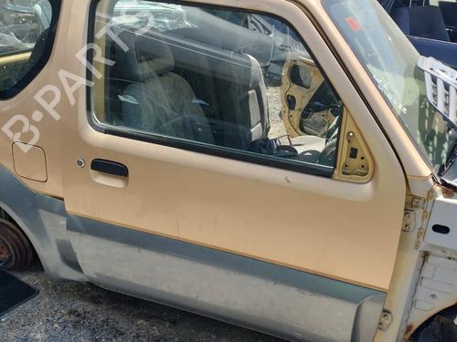 Dør højre fortil Dør højre fortil SUZUKI JIMNY Closed Off-Road Vehicle (SN) 1.3 16V 4WD (SN413, JB33) (80 hp) 36408410 36408410