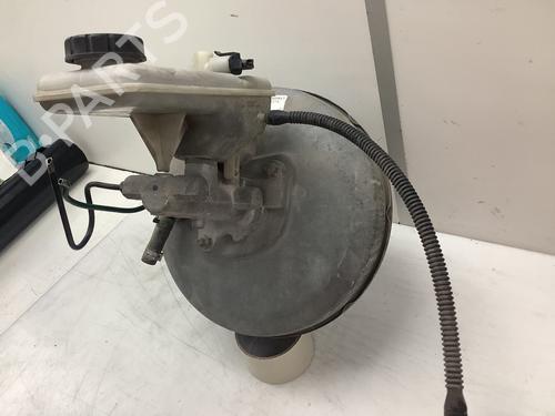 Used Servo brake RENAULT TRAFIC II Van (FL) 1.9 dCi 80 (FL0B) (82 hp) 26053267