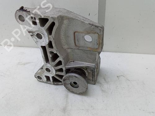 Used Engine mount Engine mount JAGUAR E-PACE (X540) 2.0 D150 AWD (150 hp) 19179233 19179233