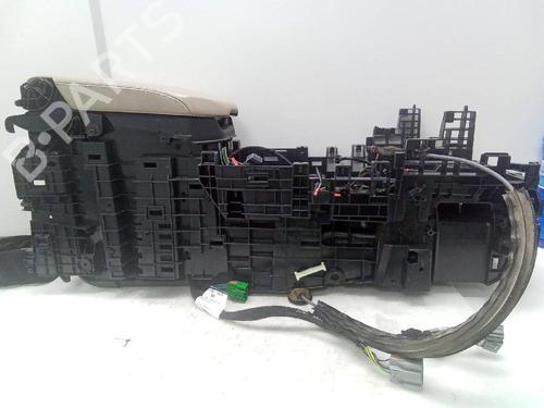 Middle console LAND ROVER RANGE ROVER SPORT II (L494) 3.0 SDV6 4x4 | BP18573763I22 