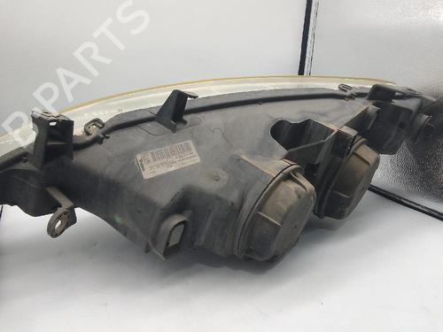Right headlight PEUGEOT 307 CC (3B) 2.0 16V | BP26051937C29 