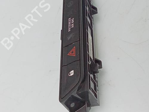 Switch DACIA SANDERO III 1.0 TCe 90 | BP28151075I30