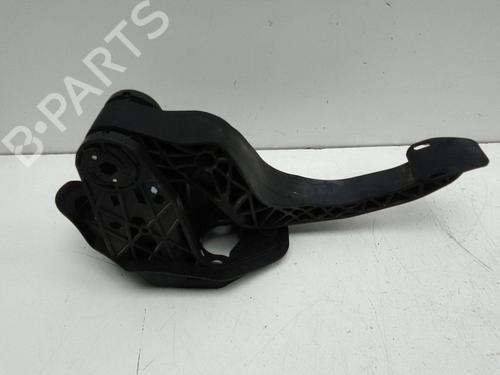 koblingspedal AUDI A1 Sportback (8XA, 8XF) S1 quattro (231 hp) 28149560