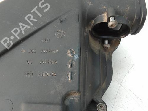 Used Air filter box BMW X5 (E70) xDrive 50 i (408 hp) 18873132