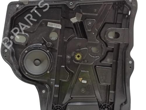 Elevalunas delantero derecho Elevalunas delantero derecho VW TRANSPORTER T6 / CARAVELLE T6 Bus (SGB, SGJ, SHB, SHJ) 2.0 TDI (110 hp) 36799757 36799757