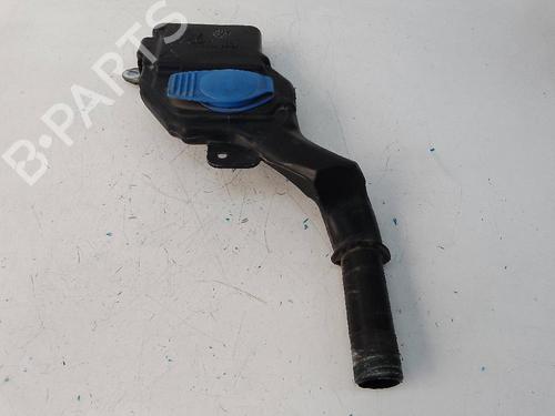 Used Windscreen washer tank AUDI A4 B8 Avant (8K5) [2007-2017]  18738426