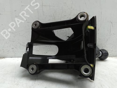 Gear lever TOYOTA VERSO (_R2_) 1.6 D4-D (WAR20_) | BP31013700M90 