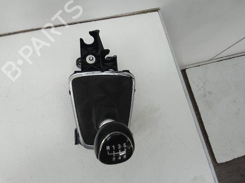 Gear lever FORD MONDEO V Hatchback (CE)  | BP18579982M90 