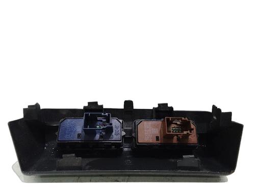 Switch PEUGEOT 5008 (0U_, 0E_) 2.0 HDi 150 / BlueHDi 150 | BP31825682I30