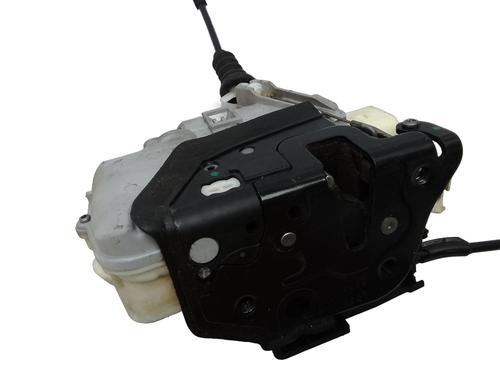Front left lock VW PASSAT B7 Variant (365) 1.6 TDI | BP28150220C98 - Image 3