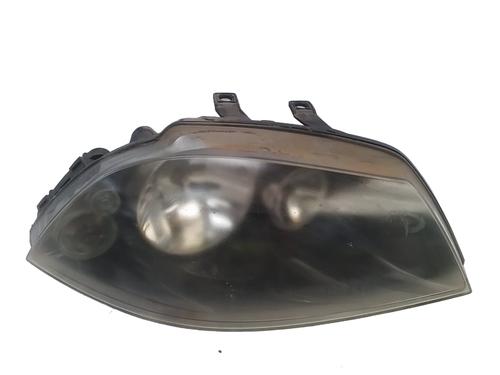 Used Right headlight SEAT IBIZA III (6L1) 1.4 16V (75 hp) 31090604