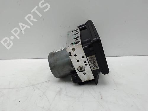 Used ABS pump HYUNDAI TUCSON (TL, TLE) 1.7 CRDi (116 hp) 21526967