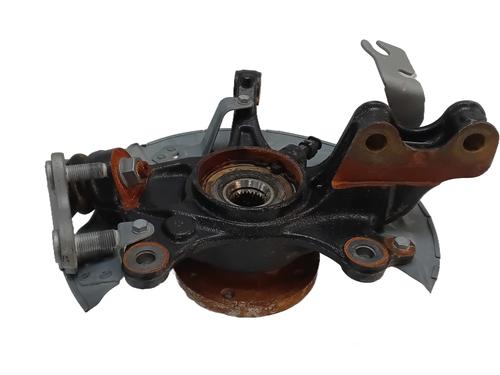 Used Left front steering knuckle PEUGEOT 5008 II (MC_, MJ_, MR_, M4_) 1.2 THP (MRHNYH, MRHNYW, MRHNSJ, MRHNSU, MRHNSM) (131 hp) 30677534