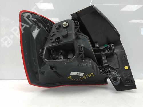 Used Right taillight CITROËN C4 Picasso I MPV (UD_) 2.0 i 16V (143 hp) 23998013