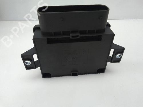 Used Electronic module BMW 5 (F10) 525 d (204 hp) 20694246