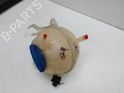 Used Expansion tank AUDI A3 (8P1) 1.4 TFSI (125 hp) 18579144