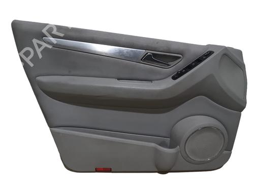 Venstre frontpanel Venstre frontpanel MERCEDES-BENZ B-CLASS Sports Tourer (W245) B 180 CDI (245.207) (109 hp) 35801267 35801267
