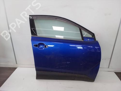 Used Right front door TOYOTA YARIS (_P13_) 1.5 (NSP131_) (112 hp) 26053711