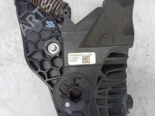 Clutch pedal RENAULT CLIO V (B7_) 1.0 LPG (B7MT) | BP18595997I13 
