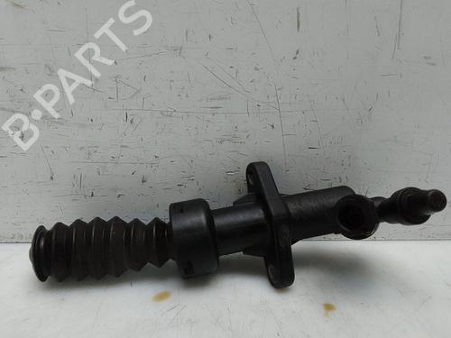 Clutch slave cylinder PEUGEOT 407 (6D_) 2.0 HDi 135 (6DRHRH, 6DRHRE, 6DRHRG, 6DRHRJ) | BP30192231M113 