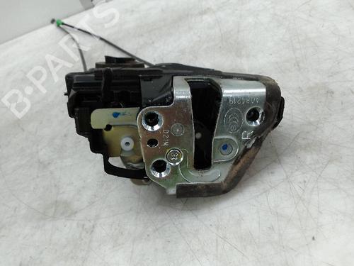 Rear right lock TOYOTA AURIS Estate (_E18_) 1.8 Hybrid (ZWE186_, ZWE186R, ZWE186H) | BP18585860C99