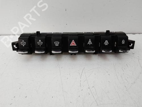 Used Switch PEUGEOT 3008 I MPV (0U_) 1.6 HDi (109 hp) 19583127
