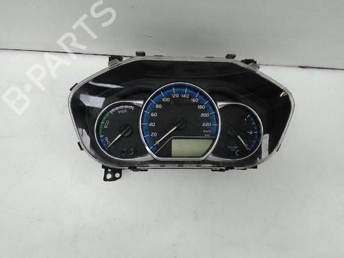 Instrument cluster TOYOTA YARIS (_P13_) 1.5 Hybrid (NHP130_, NHP130) | BP23643323C47 