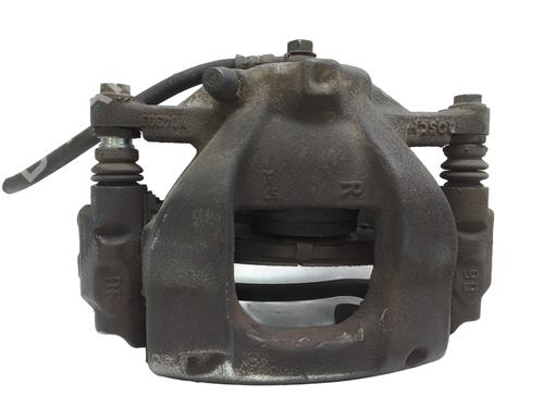 Used Right front brake caliper TOYOTA VERSO (_R2_) 1.6 D4-D (WAR20_) (112 hp) 31063656