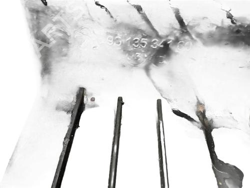 Air filter box PEUGEOT 2008 I (CU_) 1.2 PureTech 82 | BP30527288M87