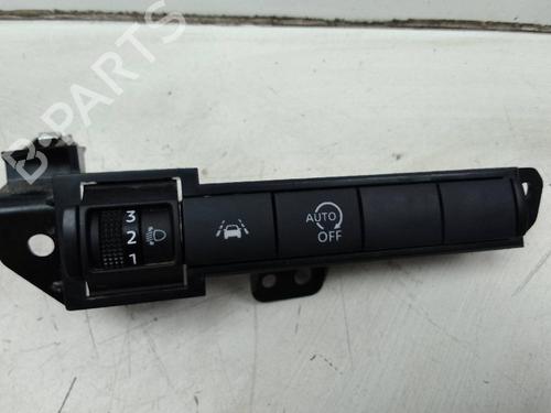 Used Switch NISSAN QASHQAI III (J12) 1.3 DIG-T (140 hp) 18737829