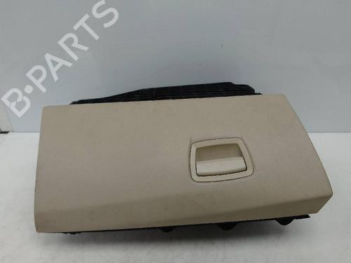 Used Glove box BMW 5 (F10) 535 i xDrive (306 hp) 21258676