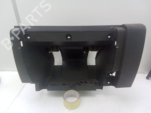 Used Glove box RENAULT KADJAR (HA_, HL_) 1.2 TCe 130 (HLMR) (130 hp) 28148802