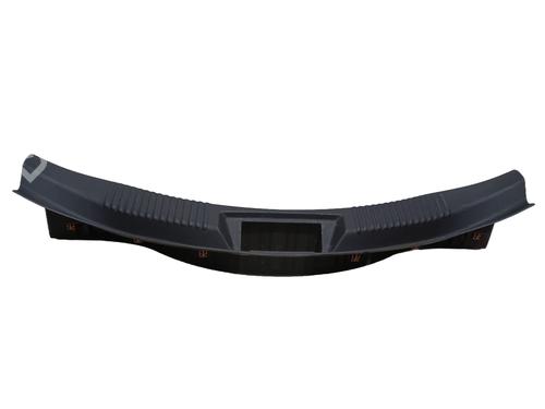 Used Tailgate trim Tailgate trim FORD MONDEO V Hatchback (CE) 2.0 TDCi 4x4 (150 hp) 33428240 33428240