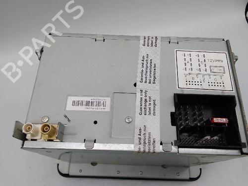 Used Radio VW CADDY III Box Body/MPV (2KA, 2KH, 2CA, 2CH) 1.9 TDI (105 hp) 25835987