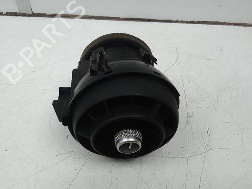 Used Air vent AUDI A1 Sportback (8XA, 8XF) 1.6 TDI (90 hp) 19533300
