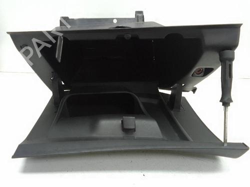 Used Glove box PEUGEOT 208 I (CA_, CC_) 1.6 HDi (116 hp) 19776852