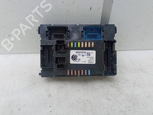 Used Fuse box Fuse box 20165438 20165438