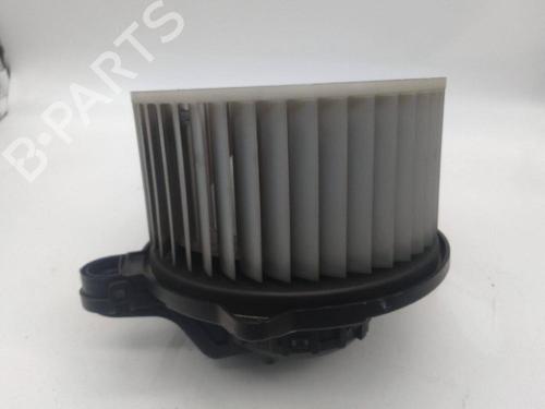 Used Heater blower motor HYUNDAI ix35 (LM, EL, ELH) 1.7 CRDi (116 hp) 25468577