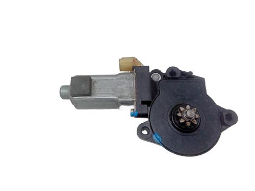 Used Right rear window motor Right rear window motor KIA SPORTAGE II (JE_, KM_) 2.0 CRDi (113 hp) 18578765 18578765