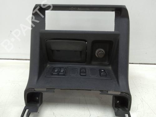 Used Switch Switch MITSUBISHI PAJERO III Canvas Top (V6_W, V7_W) 3.2 DI-D (V68W, V78W) (160 hp) 18826982 18826982