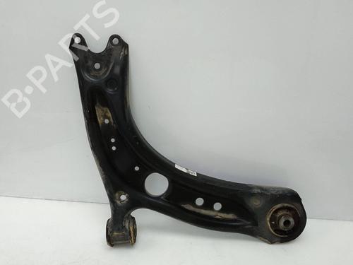 Used Right front suspension arm VW GOLF VII (5G1, BQ1, BE1, BE2) 1.4 TSI (125 hp) 28151009
