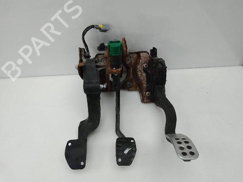 Pedal PEUGEOT 208 I (CA_, CC_) 1.2 VTI 82 | BP22226475I4